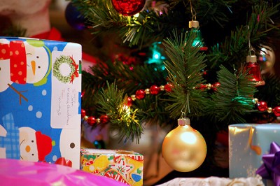 Přání k vánocům - dárky a stromeček