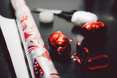 Vánoční přání - balíme dárky