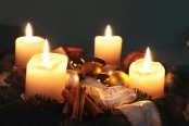 Vánoční přání se svíčkami